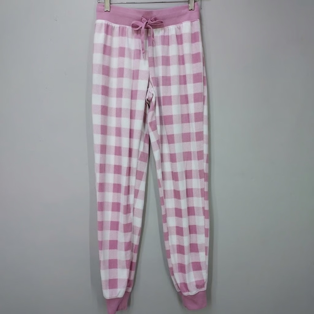 Size medium Aeropostale pink plaid pajama pants